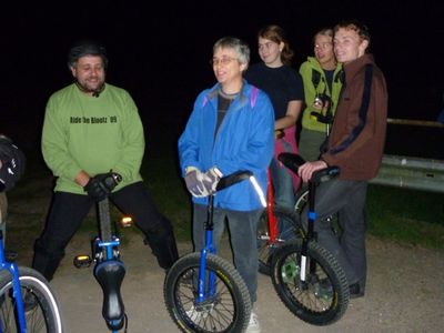 Einradeln bei Nacht Einradeln bei Nacht