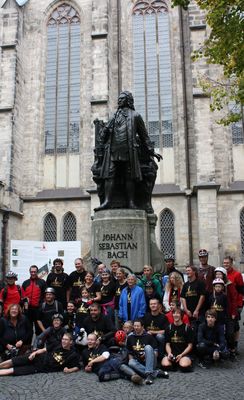 Bach mit allen Einradlern Bach mit allen Einradlern