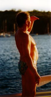 Jacky hält Ausschau Jacky hält Ausschau