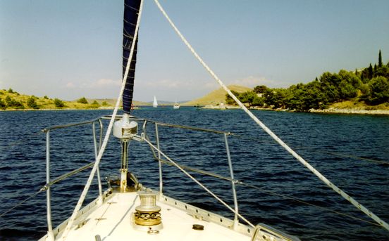 Schmale Durchfahrt zwischen Kornat und Dugi Otok Schmale Durchfahrt zwischen Kornat und Dugi Otok