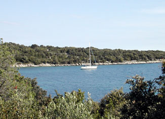 Bucht mit INPEBOLE Bucht mit INPEBOLE