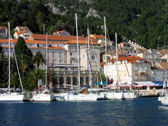 HVAR HVAR