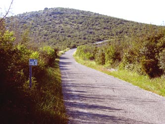 Laufstrecke bergauf Laufstrecke bergauf