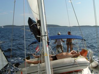 Unter Segel Unter Segel